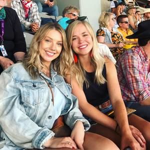 Meet your Posher, Colleen